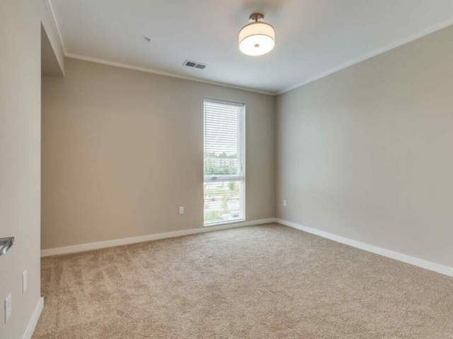 South Banks at Suttree Landing - Gallery
