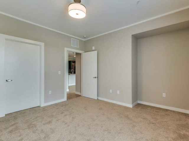 South Banks at Suttree Landing - Gallery